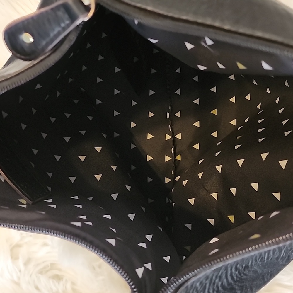 Free People Black Leather Hand Bag 15" x 12" - Picture 4 of 12